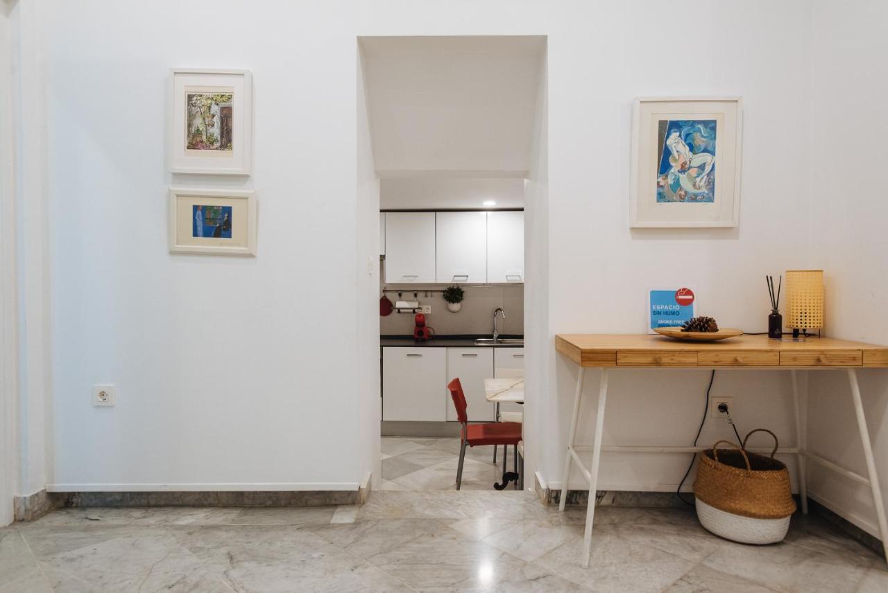 Apartamento Cerca De La Catedral Registro Vut 00617 Sevilla Eksteriør billede