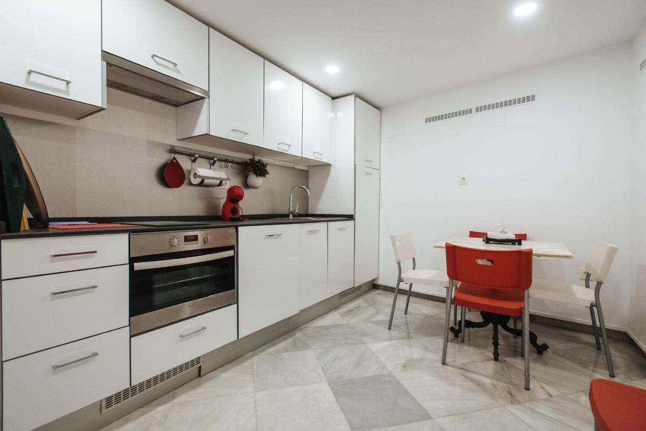 Apartamento Cerca De La Catedral Registro Vut 00617 Sevilla Eksteriør billede