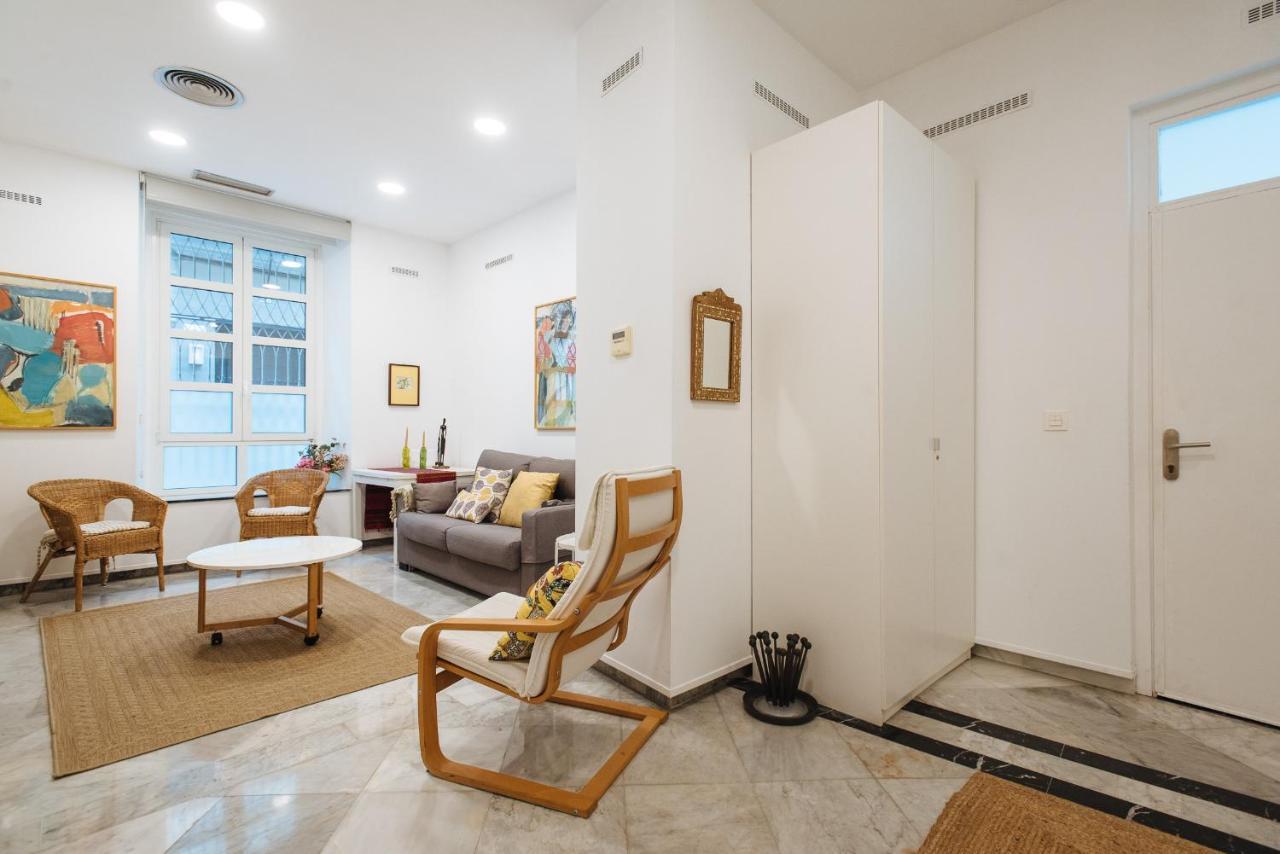 Apartamento Cerca De La Catedral Registro Vut 00617 Sevilla Eksteriør billede